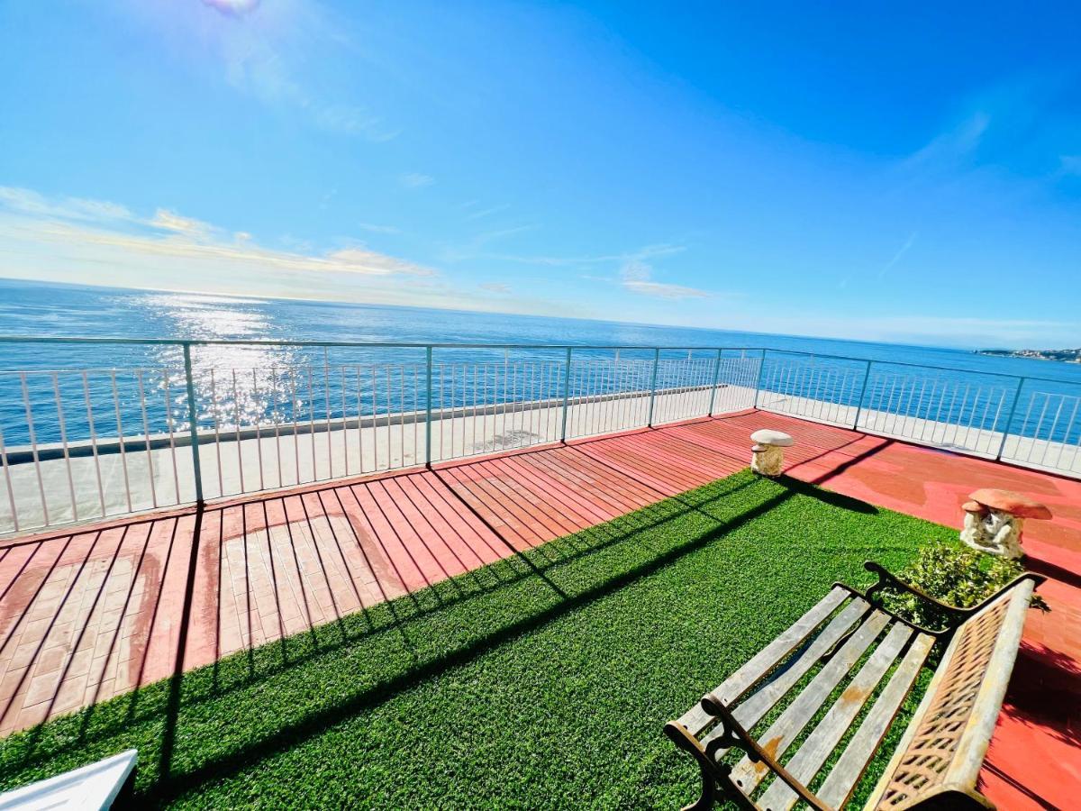 Suite Sunset 11 - Fronte Mare Sanremo Esterno foto